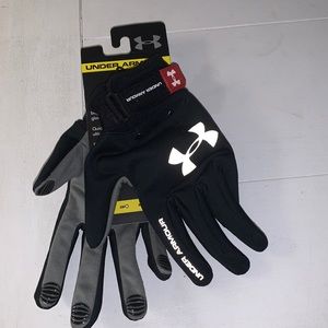 BRAND NEW. Womens lacrosse gloves